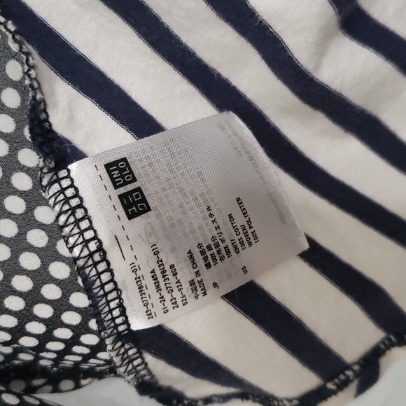 Uniqlo x Plumpynuts Mixed Media Asymmetric Top - Picture 4 of 10